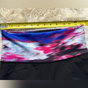 Lululemon Groovy Flare Women’s Leggings size 4